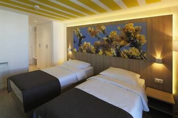Medora Auri Family Beach Hotel