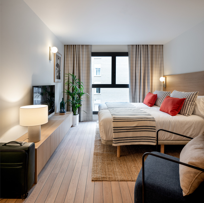 Aparthotel L�bere Vitoria