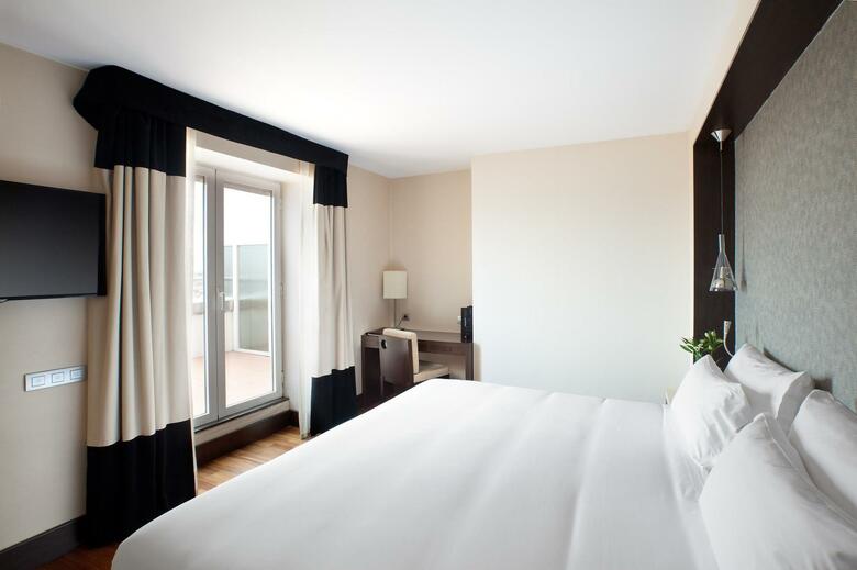 Hotel NH Canciller Ayala Vitoria