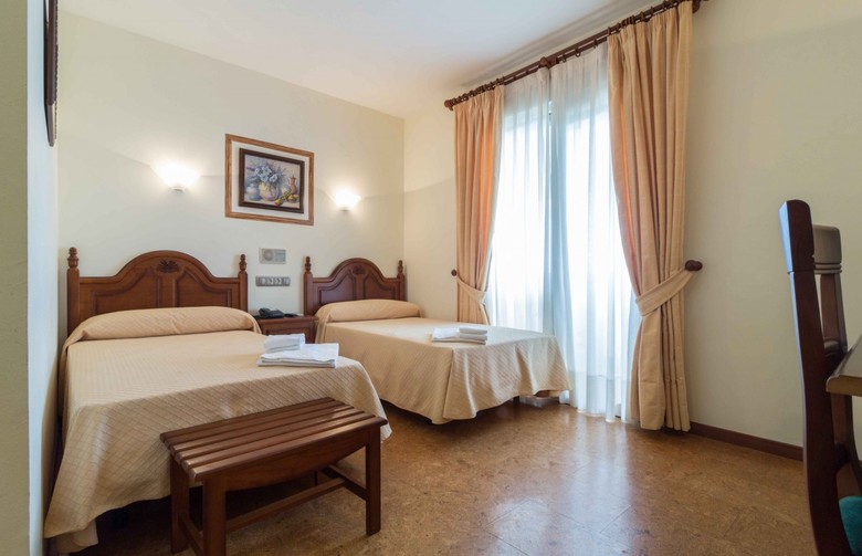 Hotel Heredero