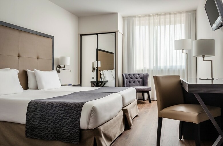 Hotel Exe Parc Del Vall�s