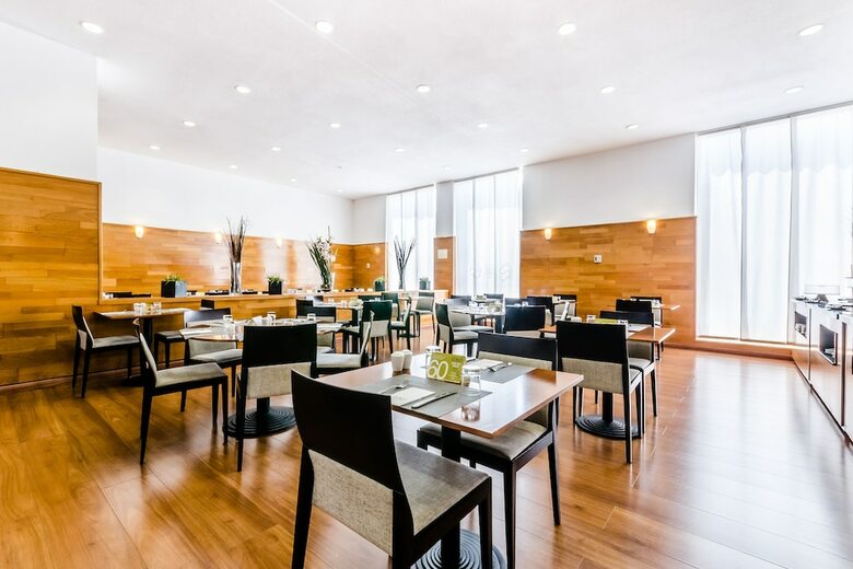 Hotel Exe Parc Del Vall�s