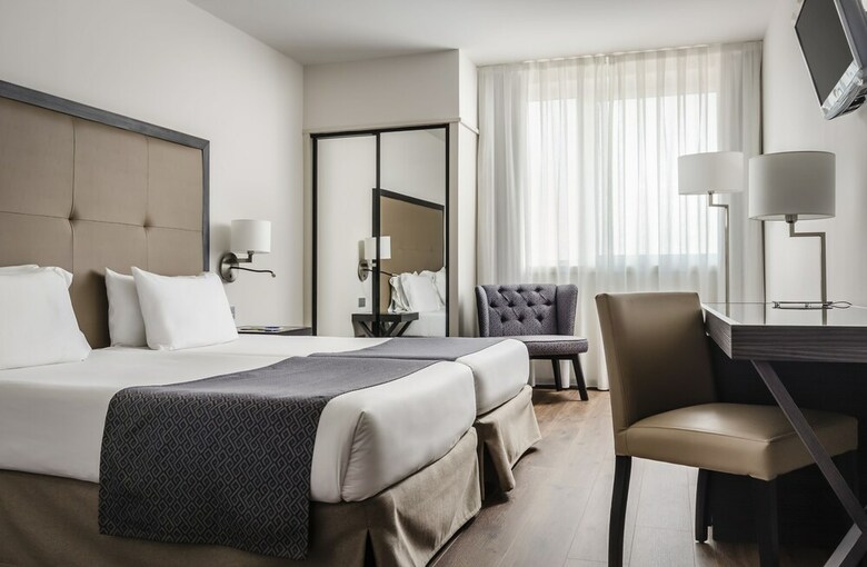 Hotel Exe Parc Del Vall�s