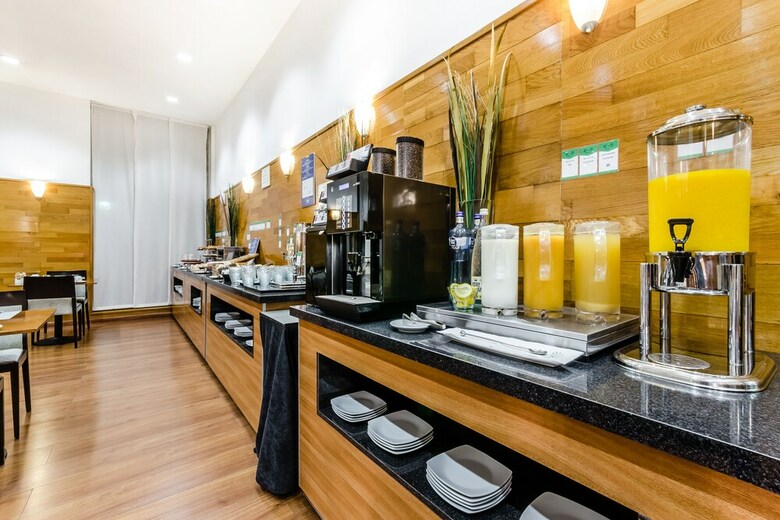 Hotel Exe Parc Del Vall�s