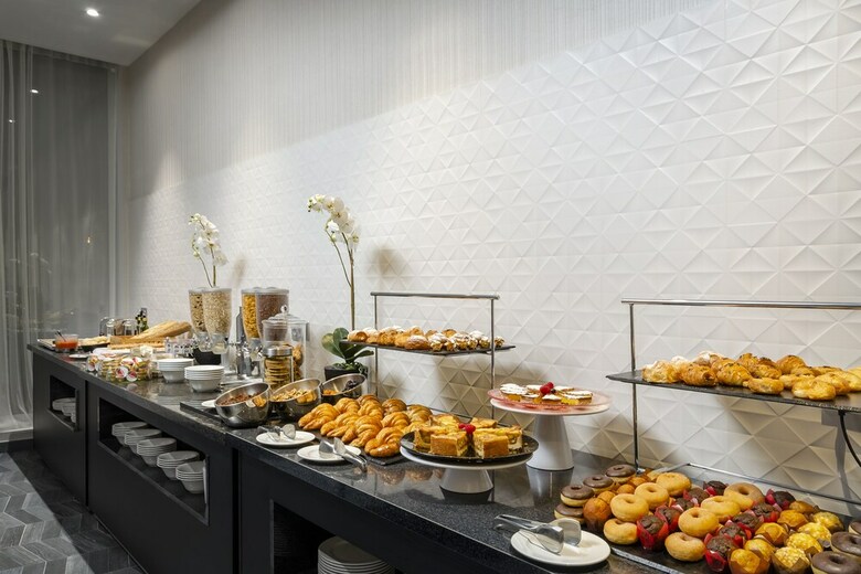 Hotel Exe Parc Del Vall�s