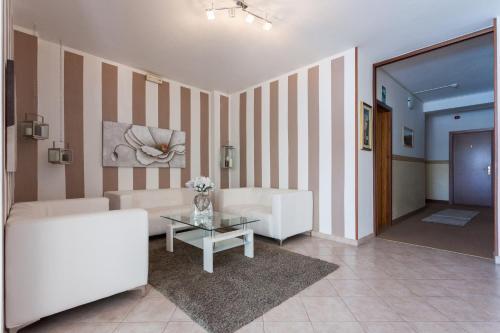C� Masawalsa Hotel