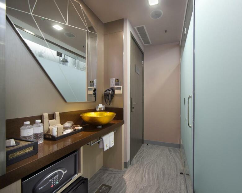 Hotel Clover 7