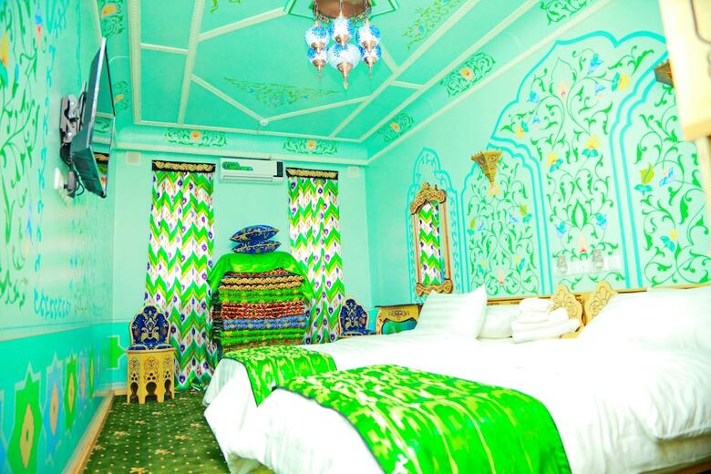 Hotel Hon Saroy