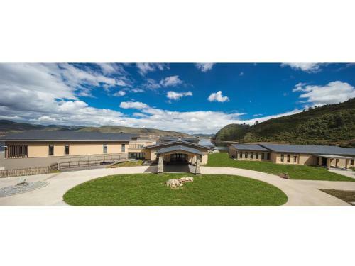 Hotel High Mountain Resort Shangri-la