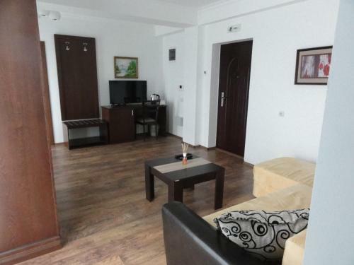Vu-dent Apartments