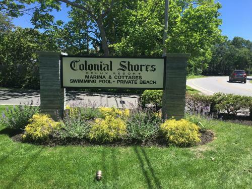 Motel Colonial Shores Resort