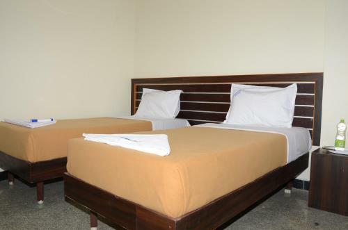 Hotel Bg Residency