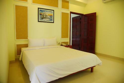 Ly Ky Hotel