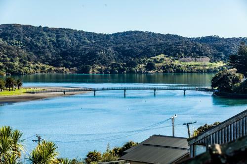 Ocean View Raglan B&B