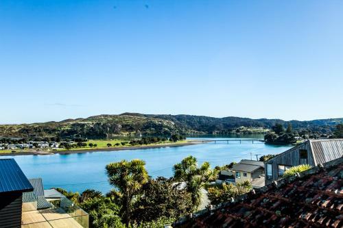 Ocean View Raglan B&B