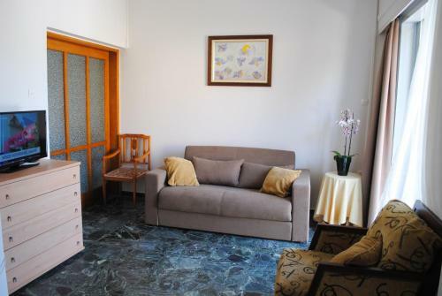 Marita's Apartment - Dikastirion