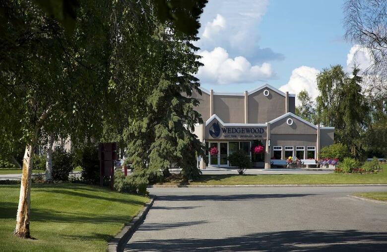 Hotel Wedgewood Resort