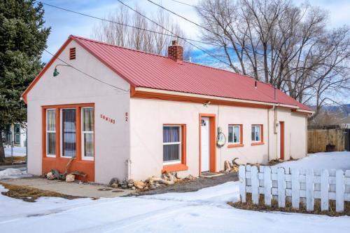 Unwind House