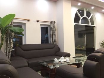 Jiny Tran Hotel