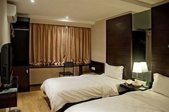 Forest Hotel