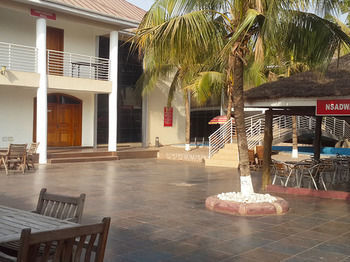 Crystal Rose Ambassador Hotel