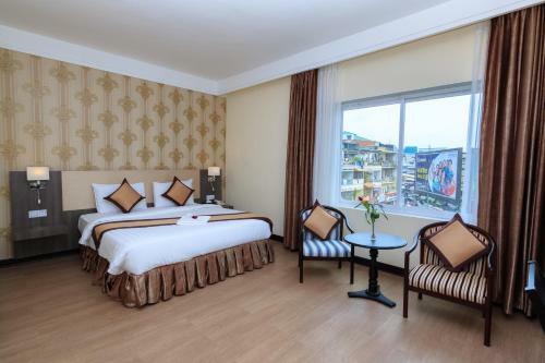 Paradise Hotel