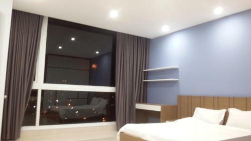 Son Thinh Three Bedroom Apartment
