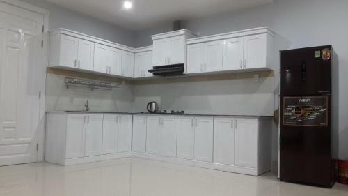 Son Thinh Three Bedroom Apartment