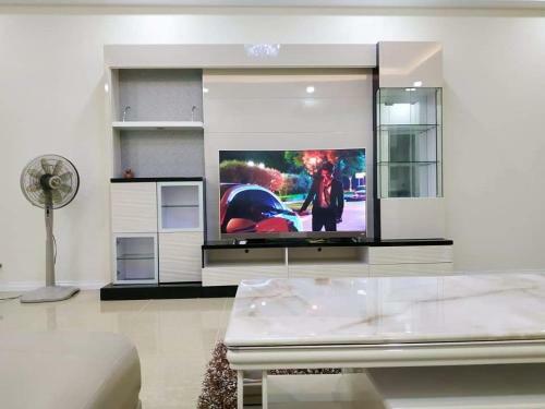 Son Thinh Three Bedroom Apartment