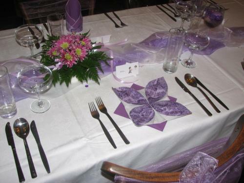 Hotel Bezm?rovsk� Dv?r Krom??�?