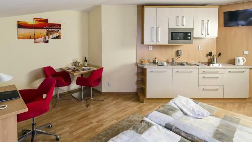 Hotel Osvit