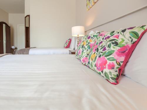 Dingle Peninsula Hotel, �st�n Chorca Dhuibhne