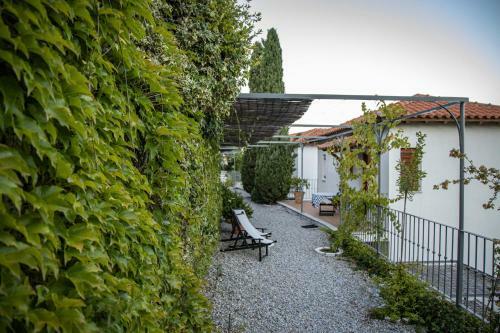Hostal Villa Athena