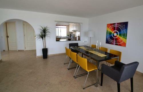 Nautilus Apartment