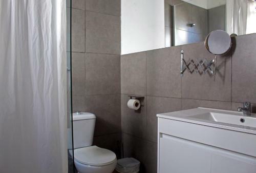 Albergue A-t�pica Guesthouse