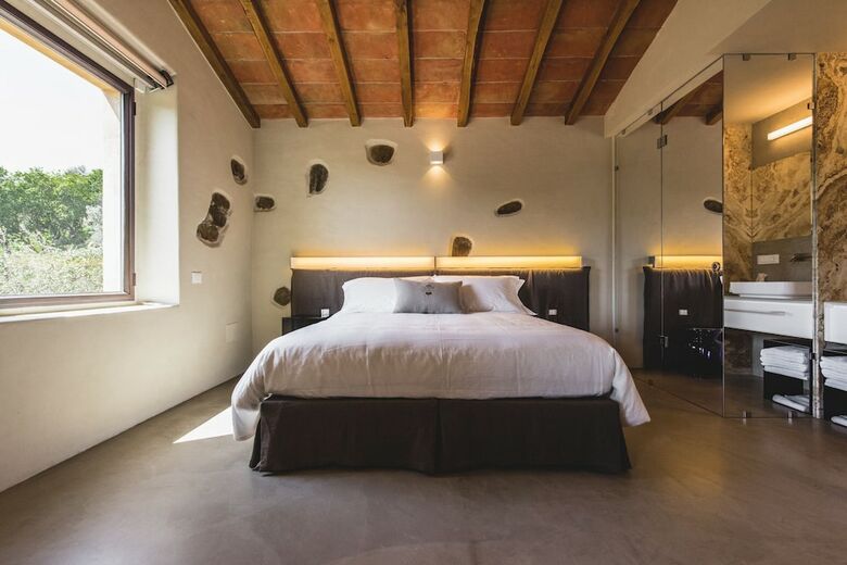 Agroturismo Torre Di Baratti Bio Resort