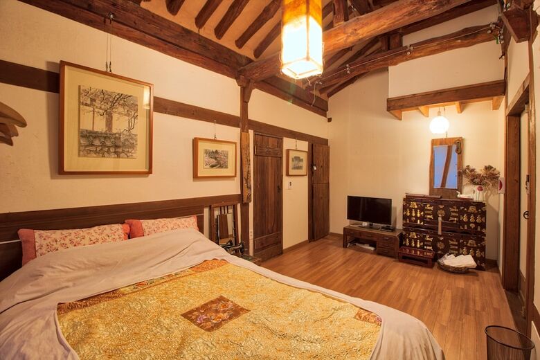 Hostal Gyodong-salrae