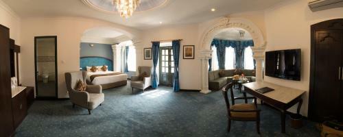 The Maya Manor Boutique Hotel