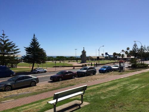 Apartamento Adelaide - Semaphore Beach Front