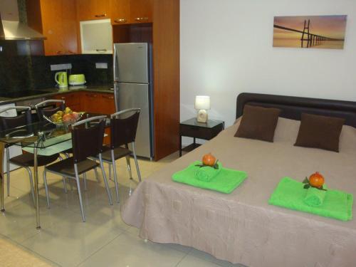 New City Center Luxury Apartment