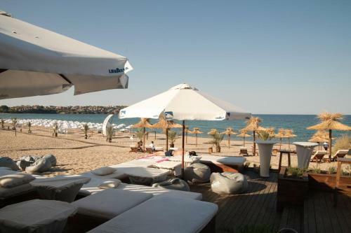 Bulgarienhus Amadeus 5 Apartments