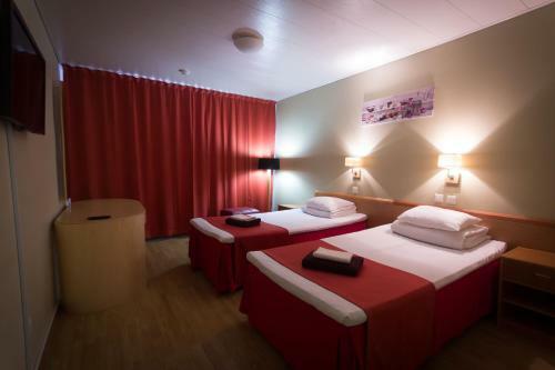 Peoleo Hotell