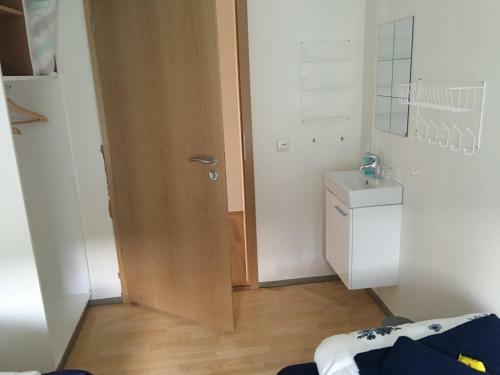 Hostal Vestmannsvatn Guesthouse