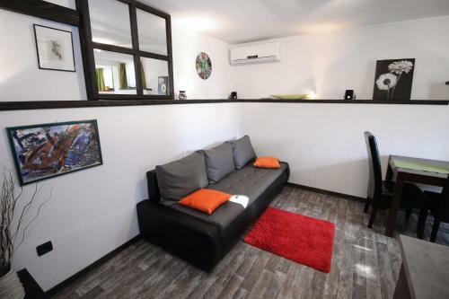 Apartments Nevija