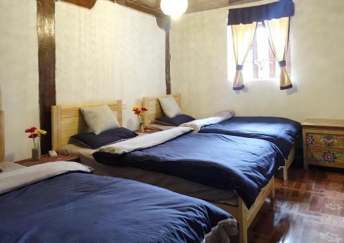 Daocheng Fanhegu Hostel