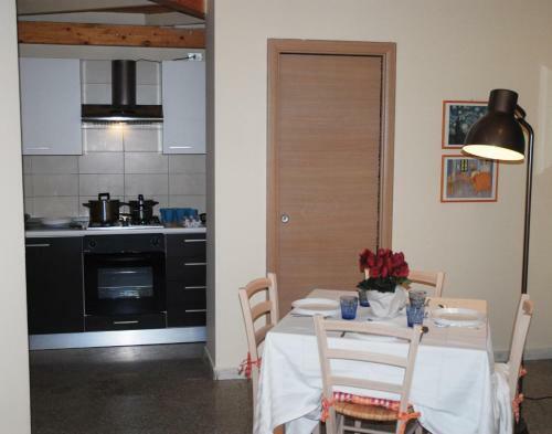 Brezzolina Apartment With Parking