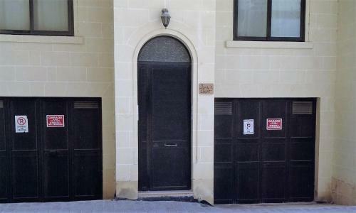 Apartment In Central Marsalforn