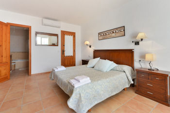 Villa Can Petrus