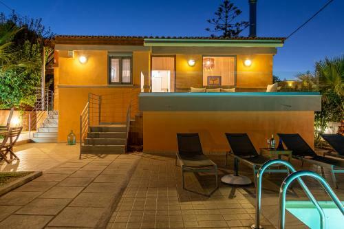 Villa Rea's Sea House