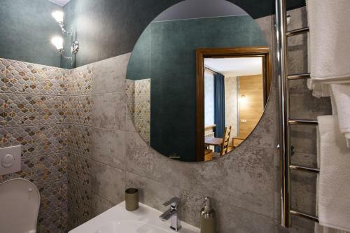 Hostal Buhta Guest House